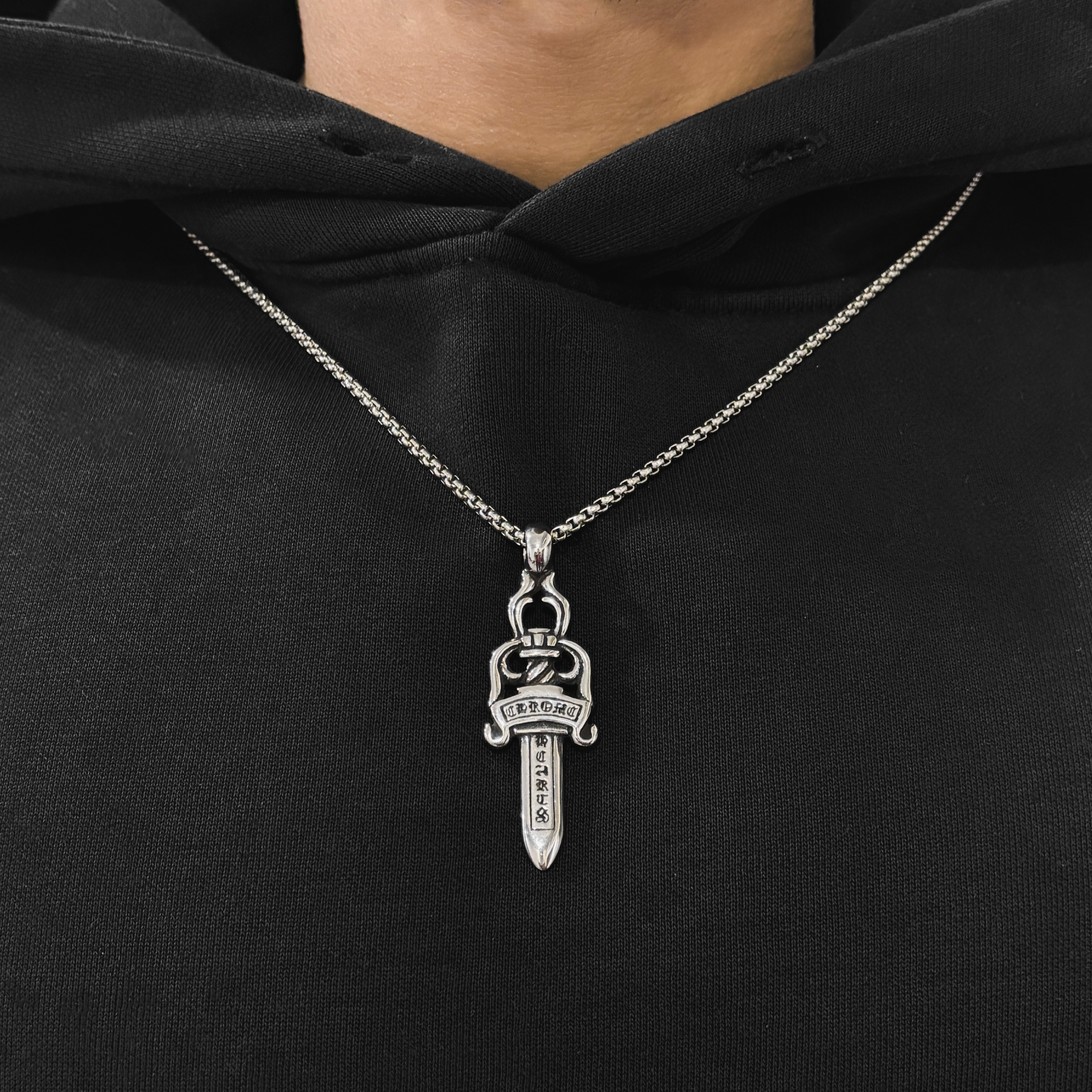 Dagger V2