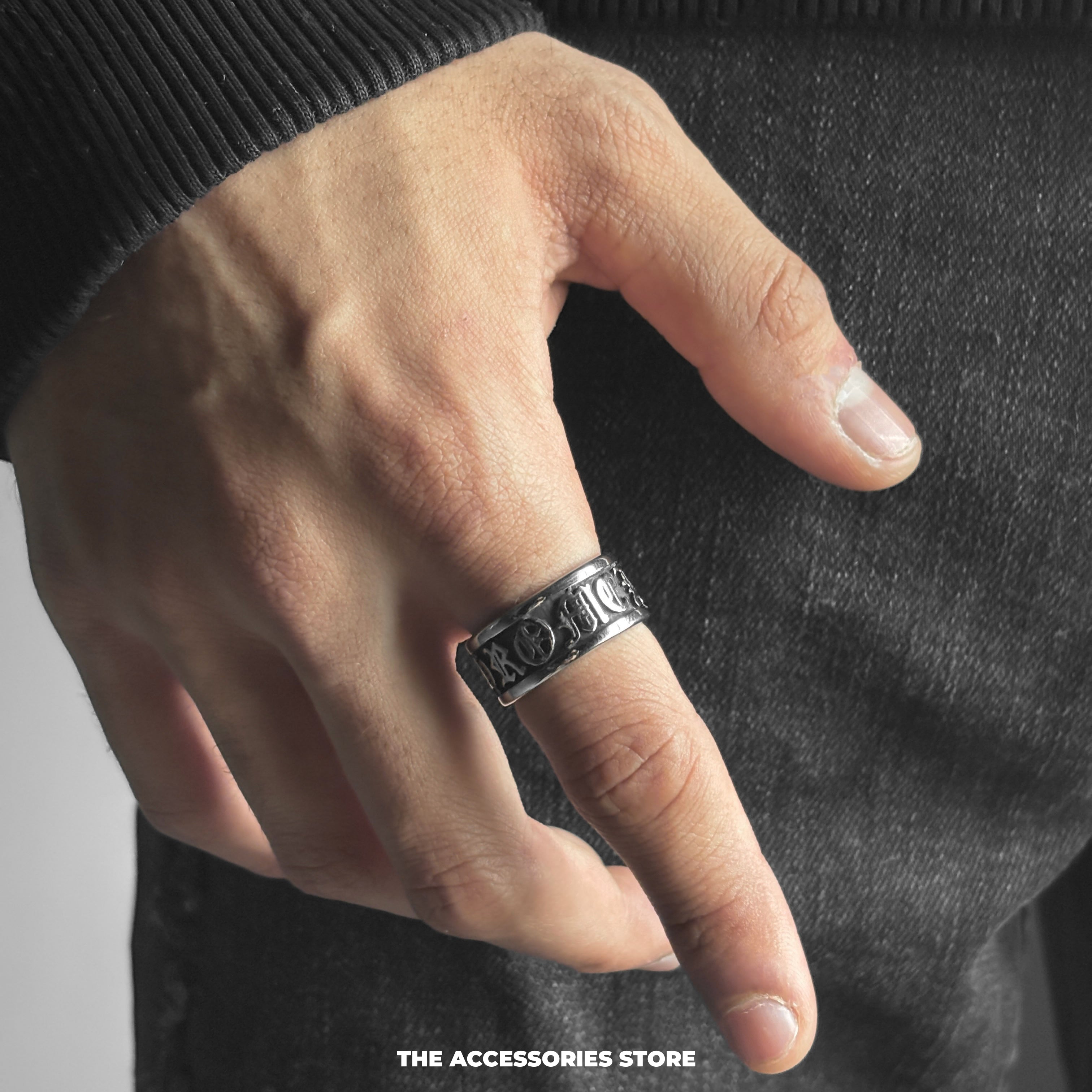 Obsidian Script Ring