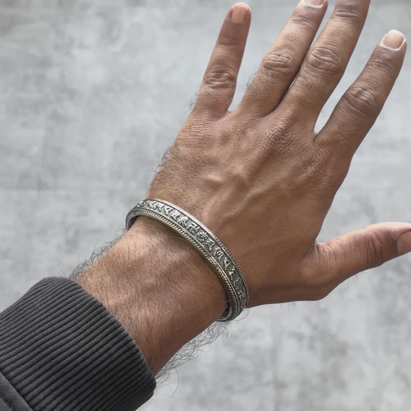 Mantra Kada